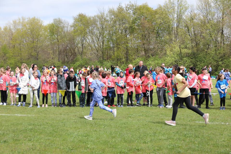 5th grade girls race