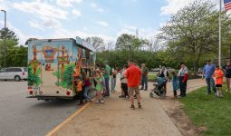 Running is Elementary: Kona Ice truck